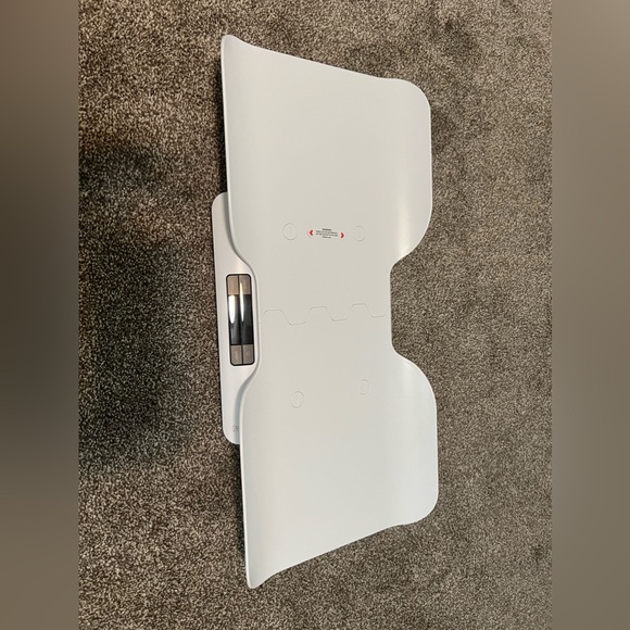 Greater Goods Smart Digital Bluetooth Baby Scale - Picture 3 of 5